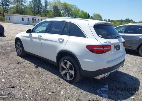 2019 Mercedes-Benz Glc 300 z USA, uszkodzony, nr VIN WDC0G4JB8KF594043